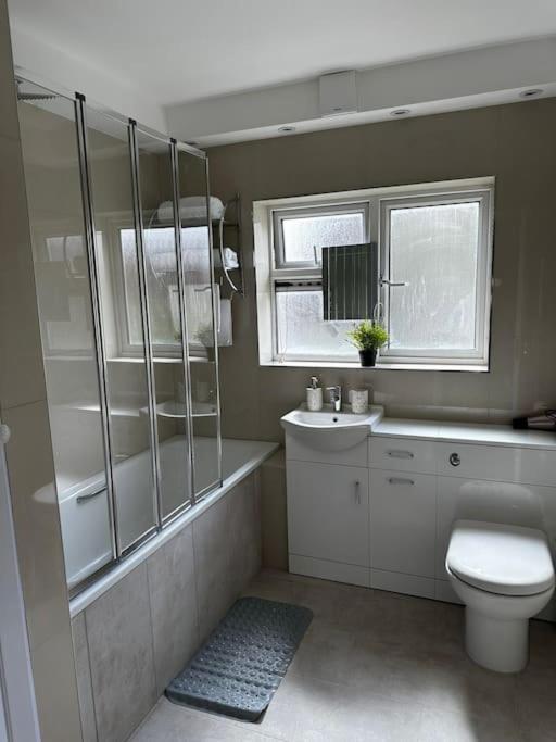 Oxfords 5 Star Lux 2 Bedroom Flat Near Jr 5 Pax, Permit Parking Exterior photo